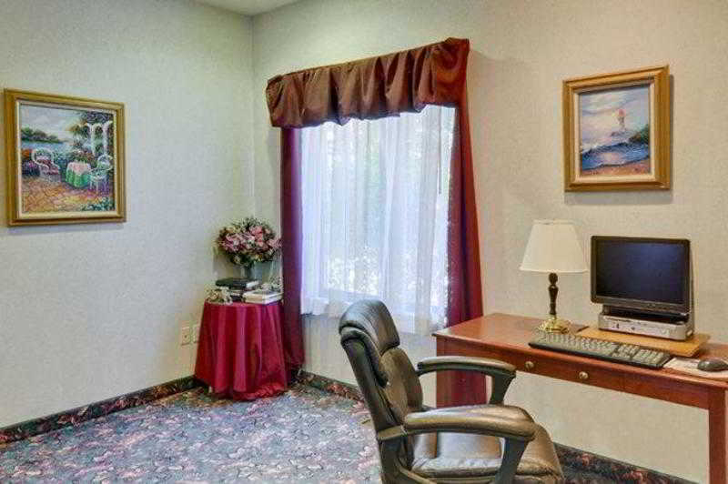 Best Western Plaza 3* Saugatuck
