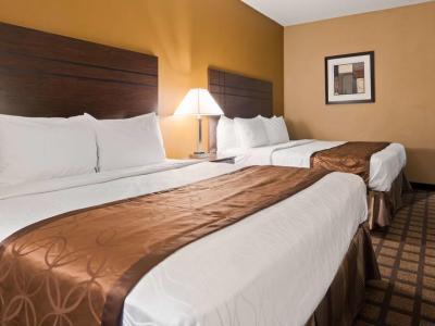Best Western Plaza Hotel Saugatuck